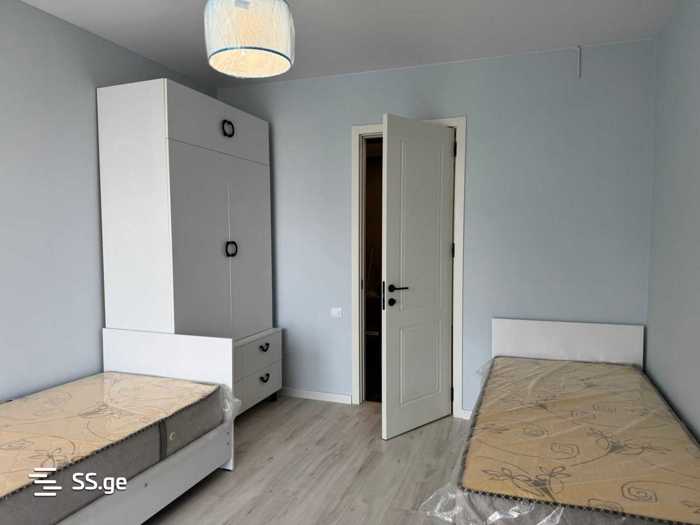 https://static.ss.ge/20251111/3_fd5c74e0-6b68-4e17-81a9-182f5ccf3af2_Thumb.jpg