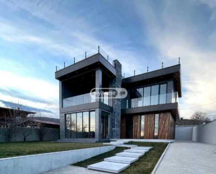 5 room Private House For Sale. Kiketi