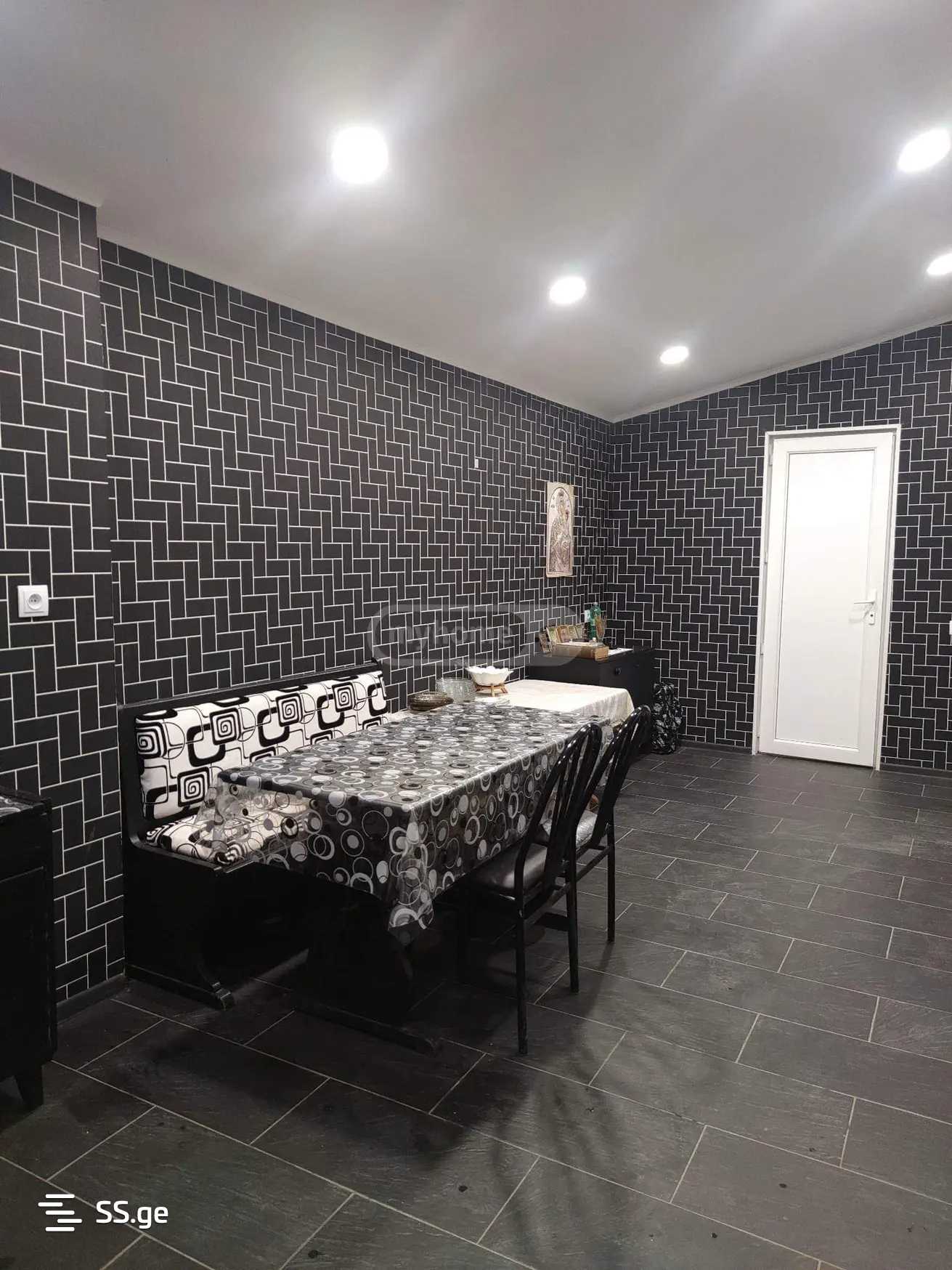 4 Room Private House Daily Rent. Didi Lilo view 9