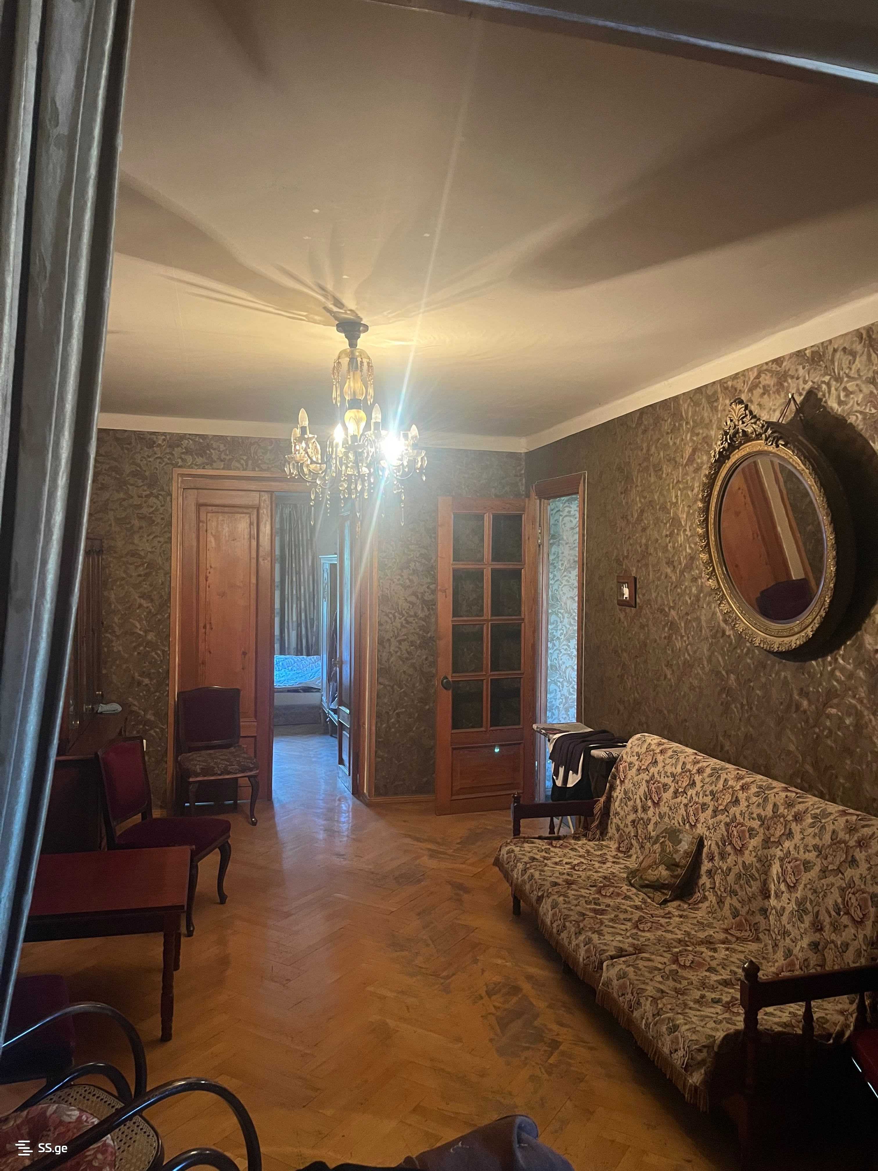 3 Room Flat For Sale, 2 of 4