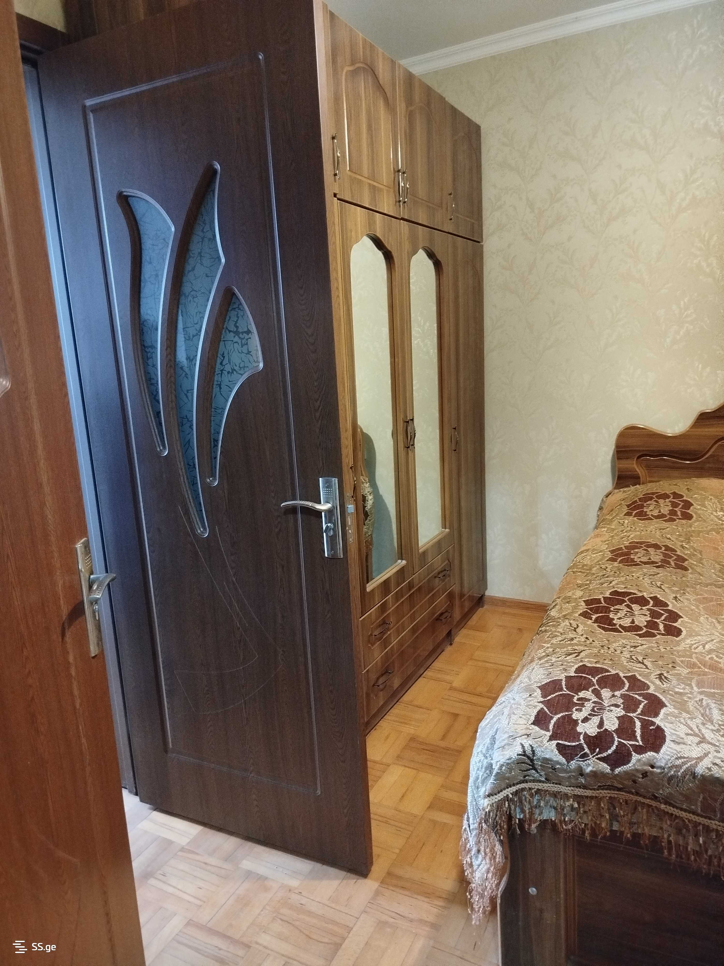 4 Room Flat For Sale view 8
