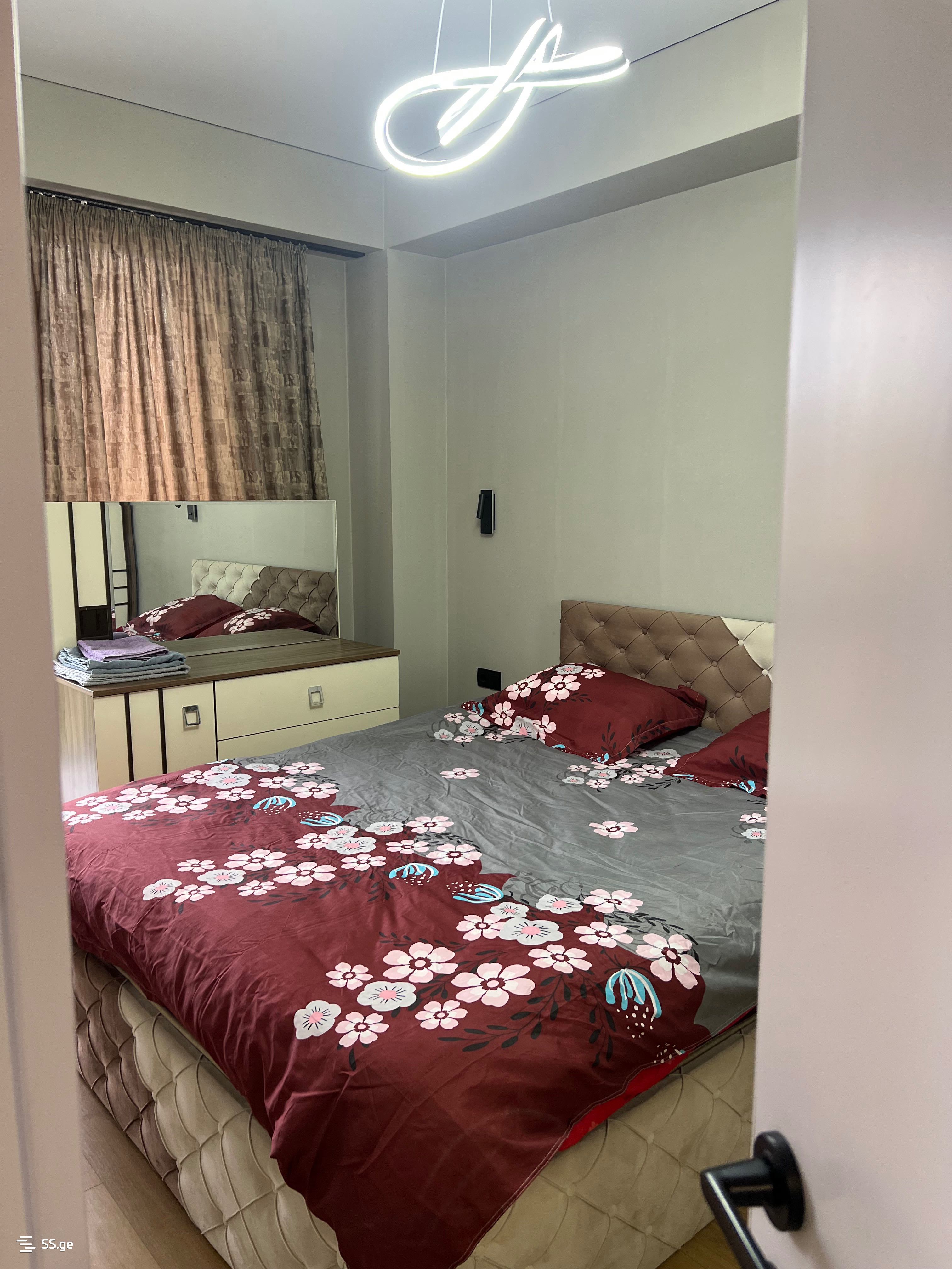 2 Room Flat Daily Rent. Samgori view 6