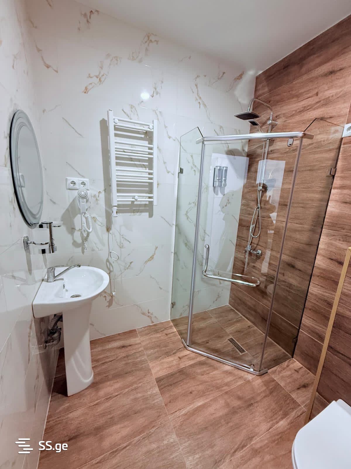 25 Room Hotel For Rent. Batumi view 5