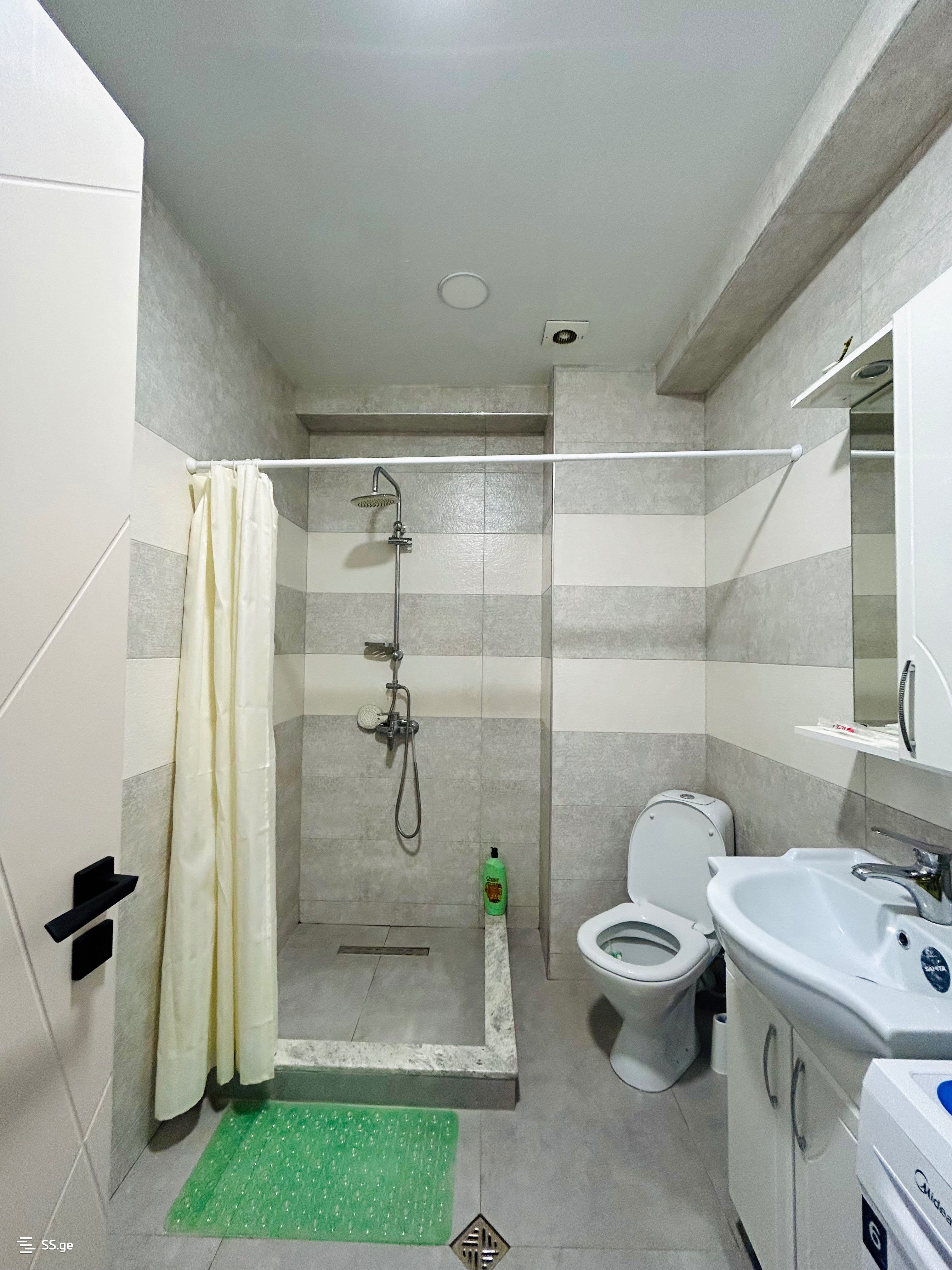 2 Room Flat Daily Rent. Didi Digomi, 2 of 5