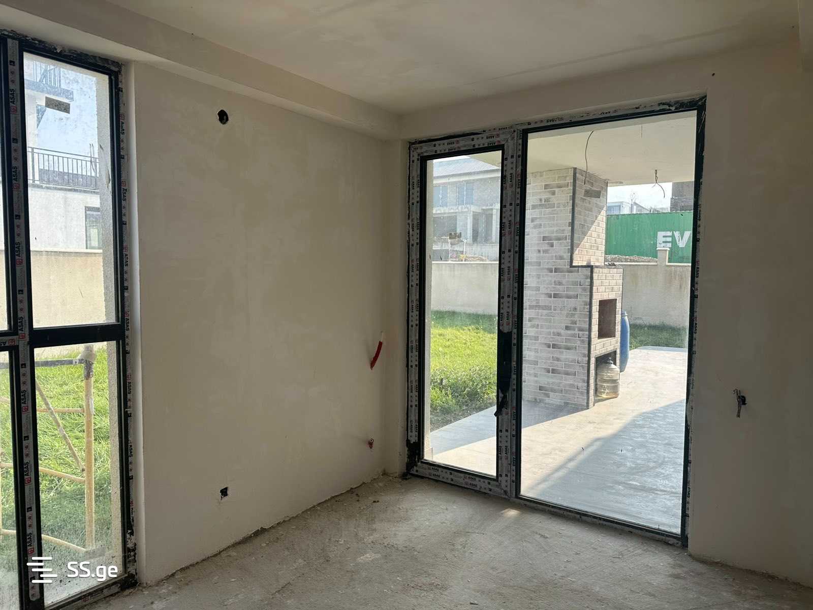 6 Room Summer Cottage For Sale view 4