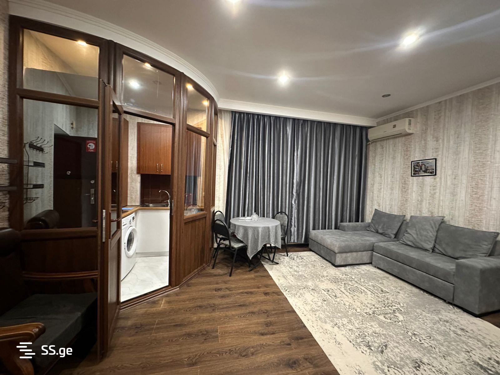 2 Room Flat Daily Rent. Vera view 1