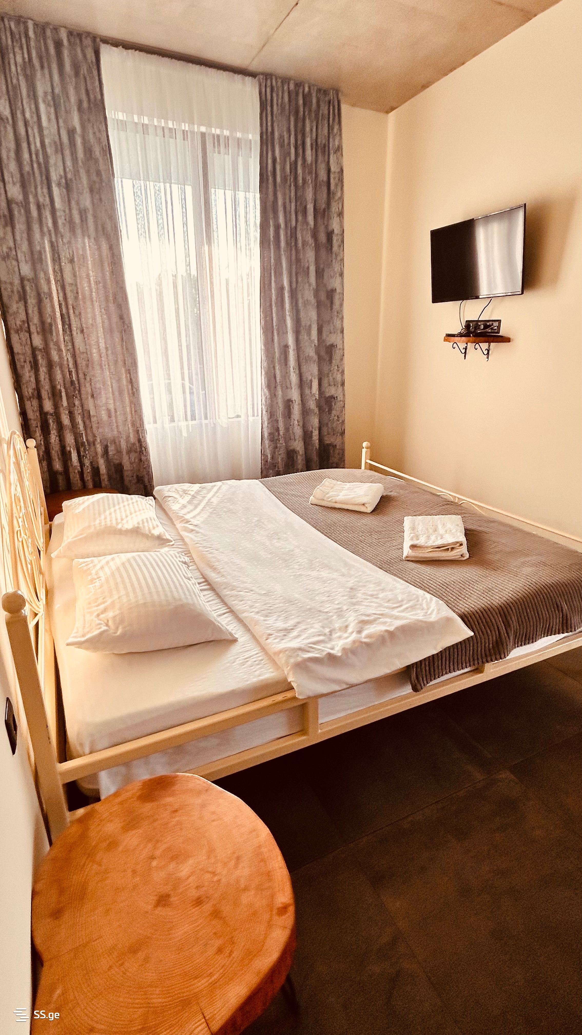 1 Room Flat Daily Rent. Kutaisi view 9
