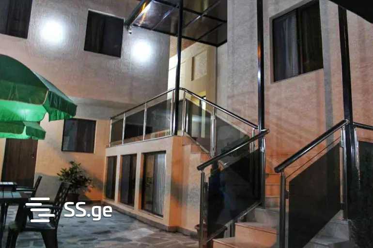 10 Room Hotel For Rent. Isani, 1 of 4