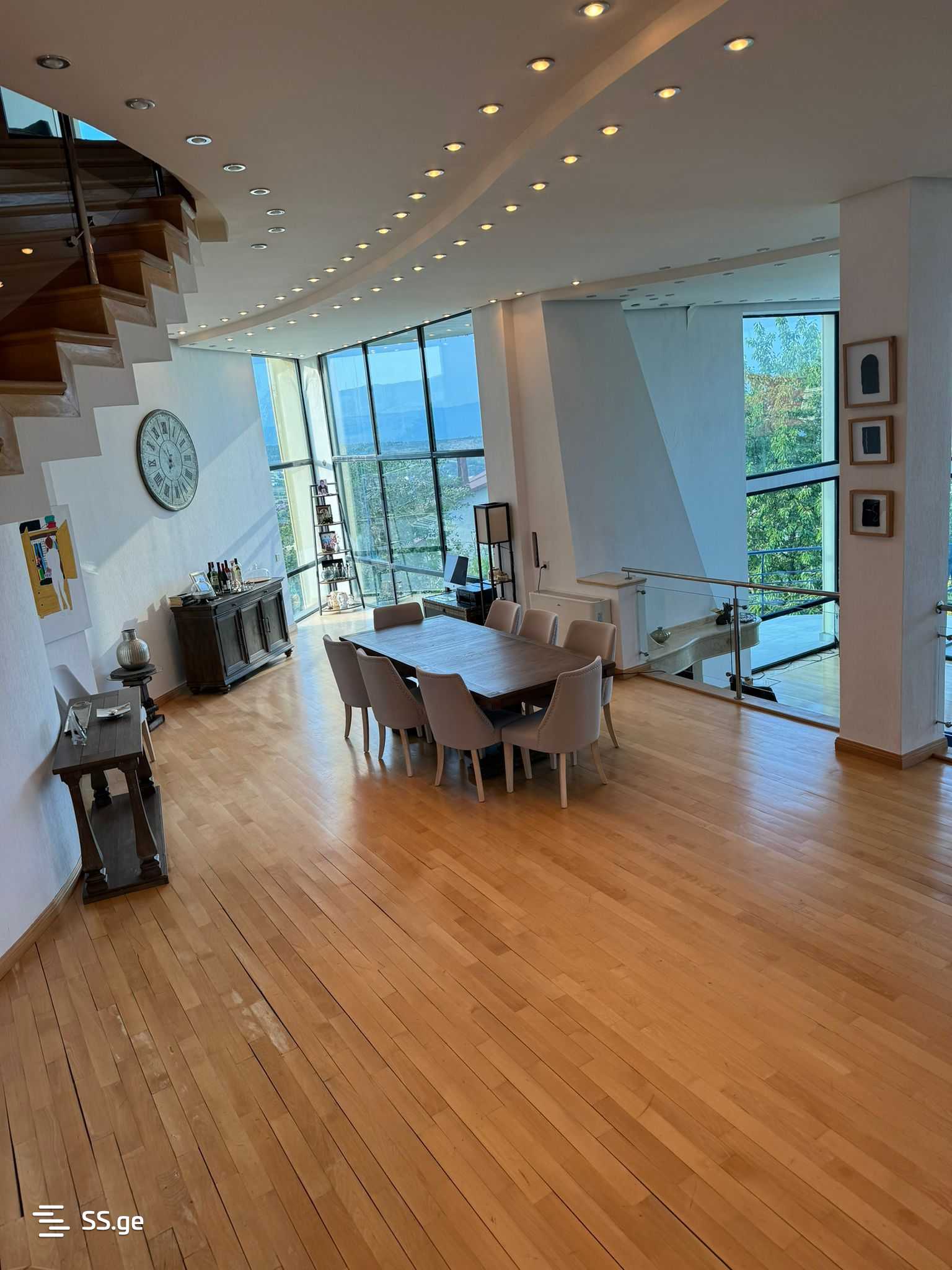 7 Room Summer Cottage For Sale view 3