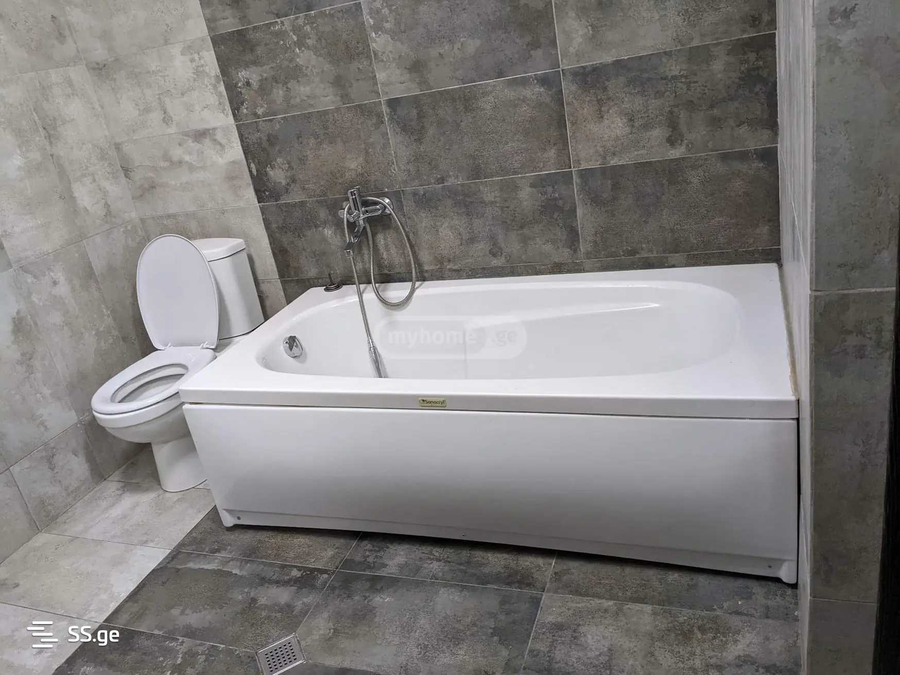 4 Room Private House For Rent. Chugureti, 1 of 12