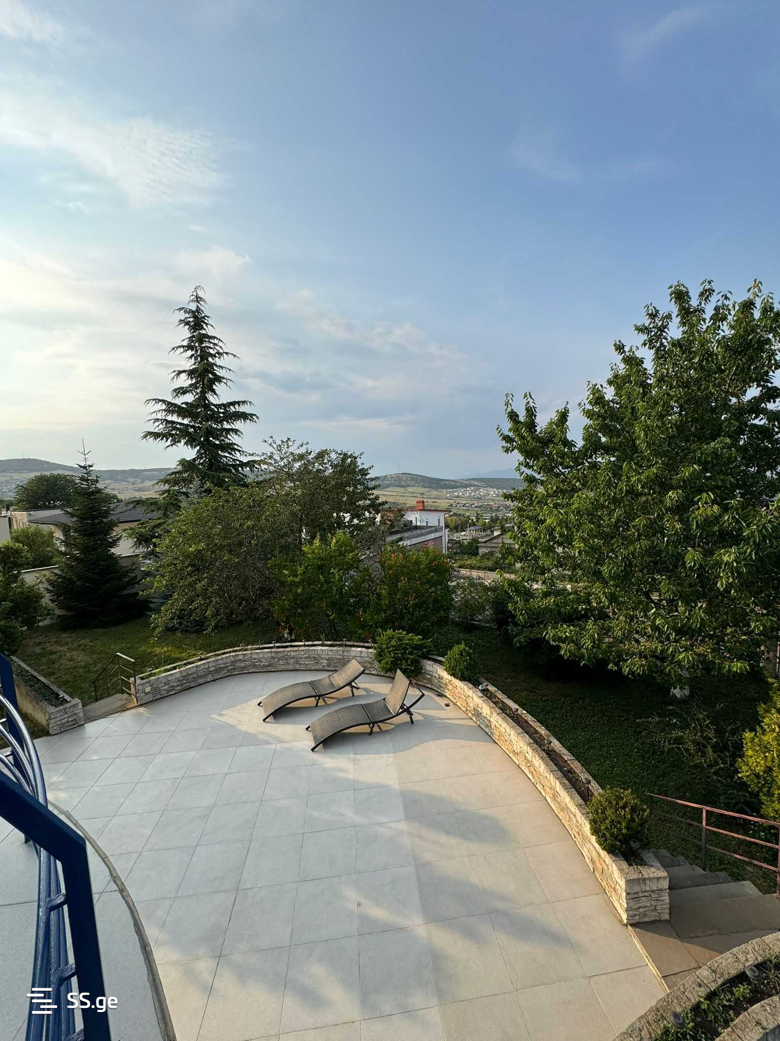 7 Room Summer Cottage For Sale view 2