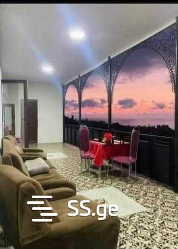 6 Room Private House For Sale view 2