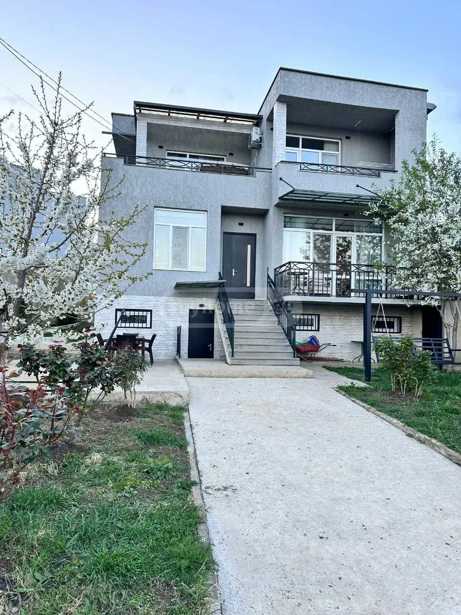 8 room Private House For Sale. Tkhinvala