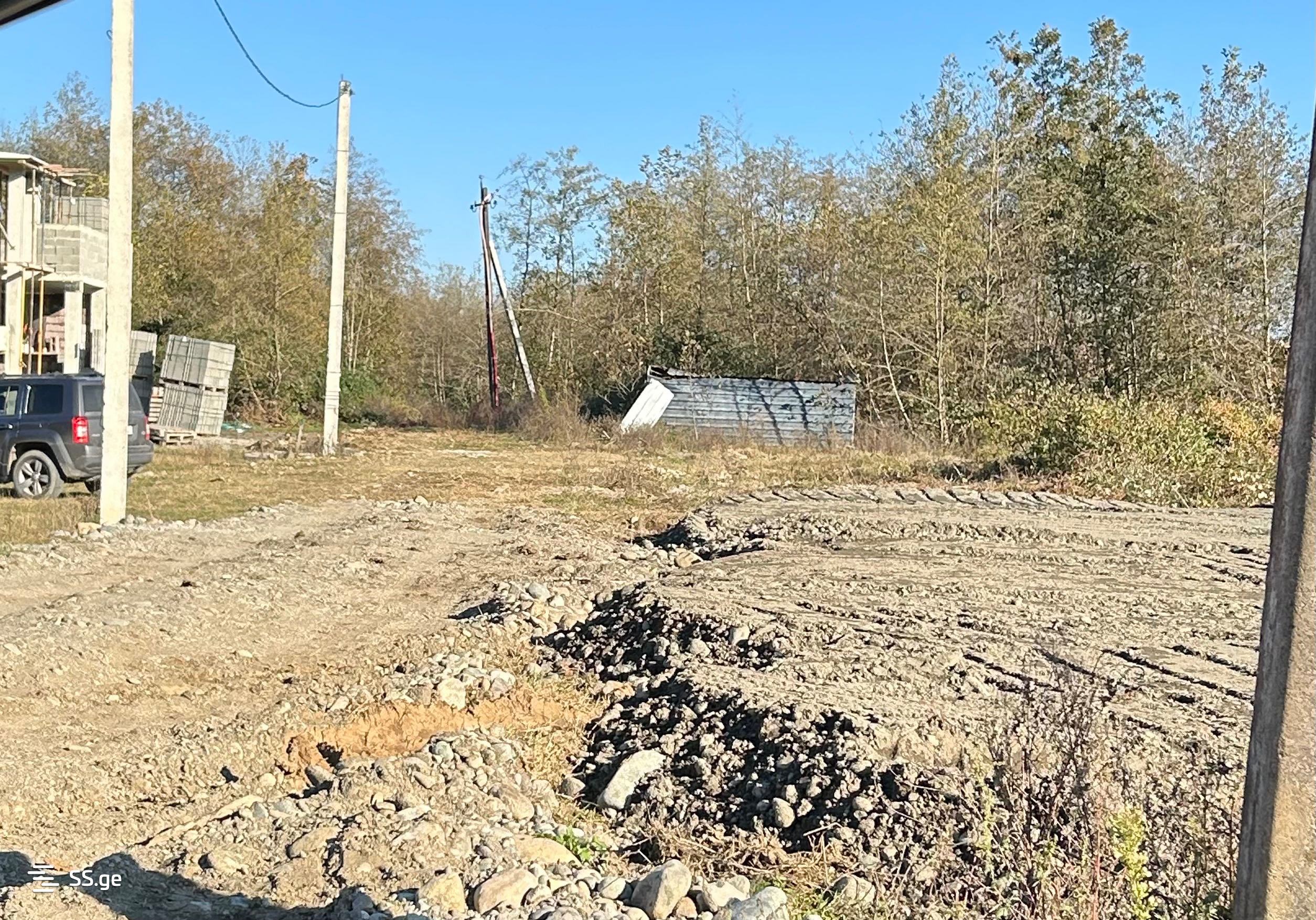 იყიდება მიწის ნაკვეთი კაპროვანში