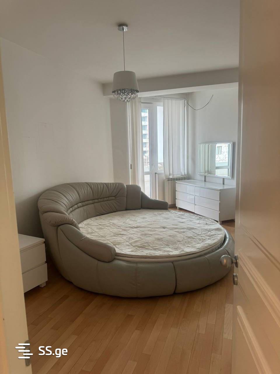 3 room Flat For Rent. Saburtalo – pohled 2