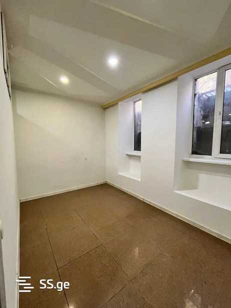 https://static.ss.ge/20251121/5_3af0e5a0-7c14-47cb-bd61-fde947d435f3_Thumb.jpg