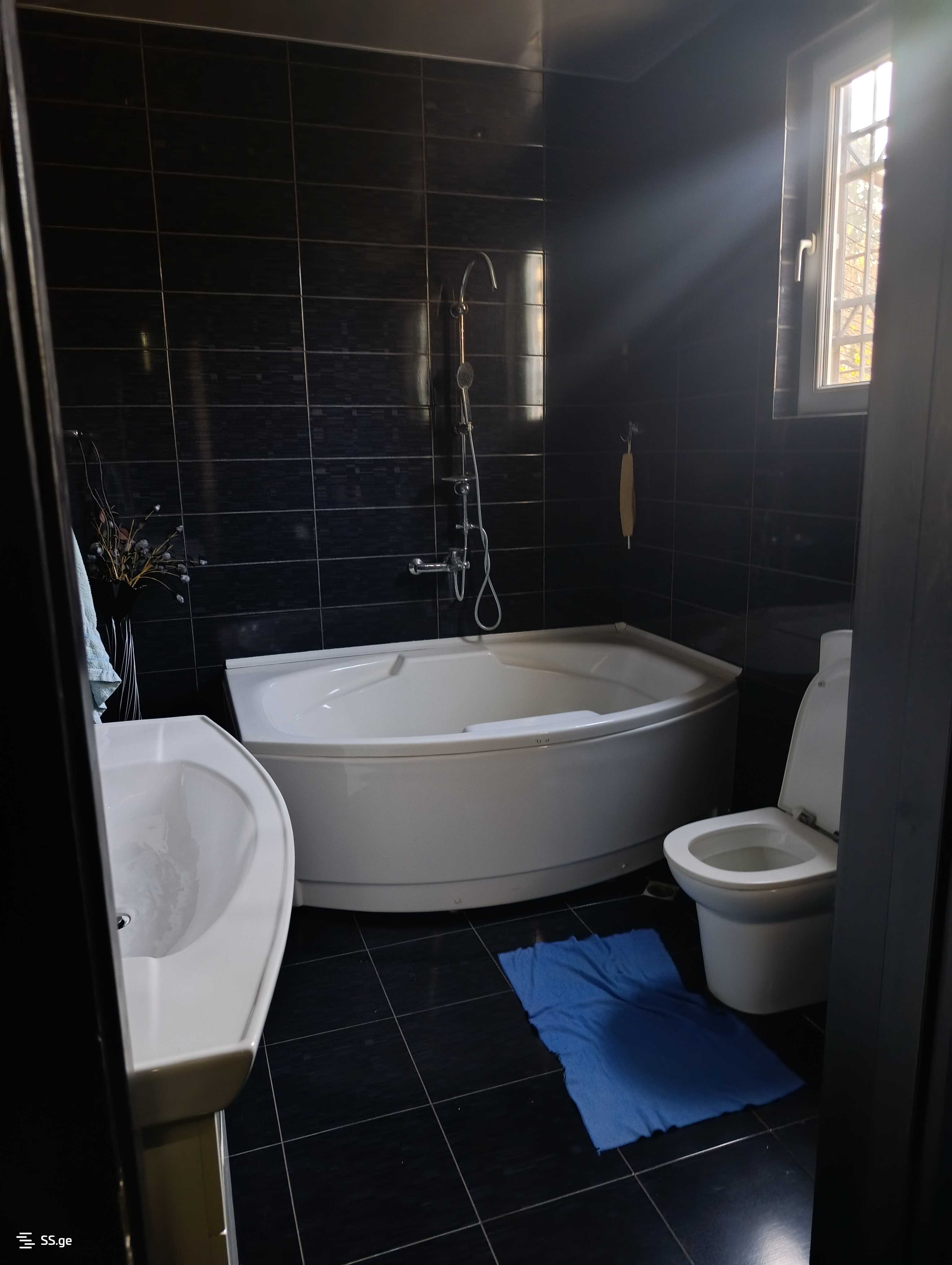 5 Room Private House For Sale, 1 of 4