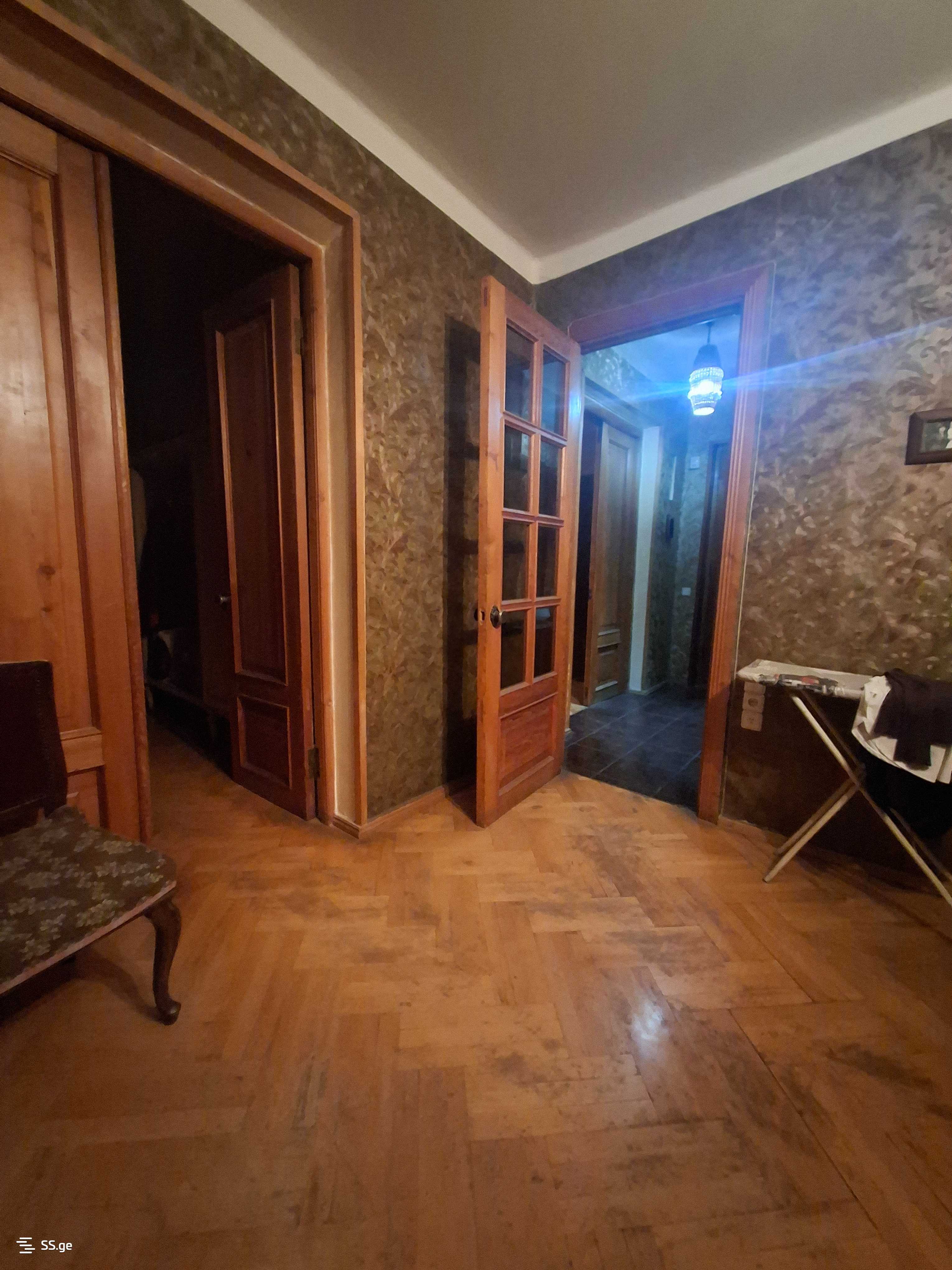 3 Room Flat For Sale view 9