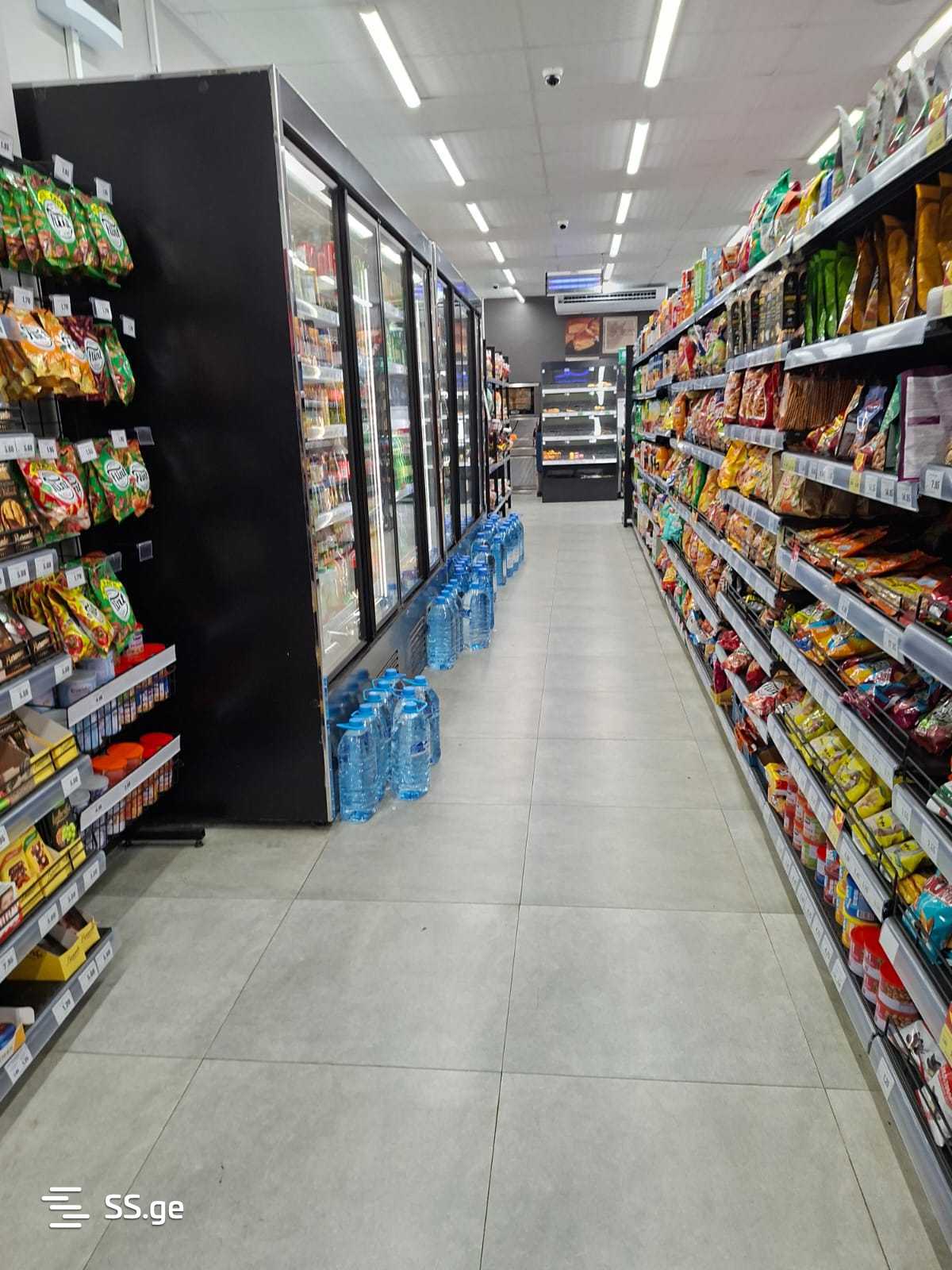 Shopping Property For Sale. Didi Digomi, 1 of 2