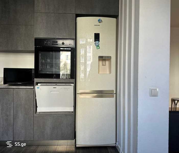 https://static.ss.ge/20251126/5_de8573d2-388e-4912-a31d-80fdf87396cf_Thumb.jpg
