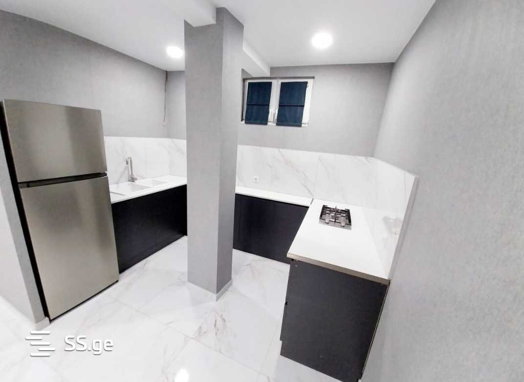 2 Room Flat Daily Rent. Digomi view 8
