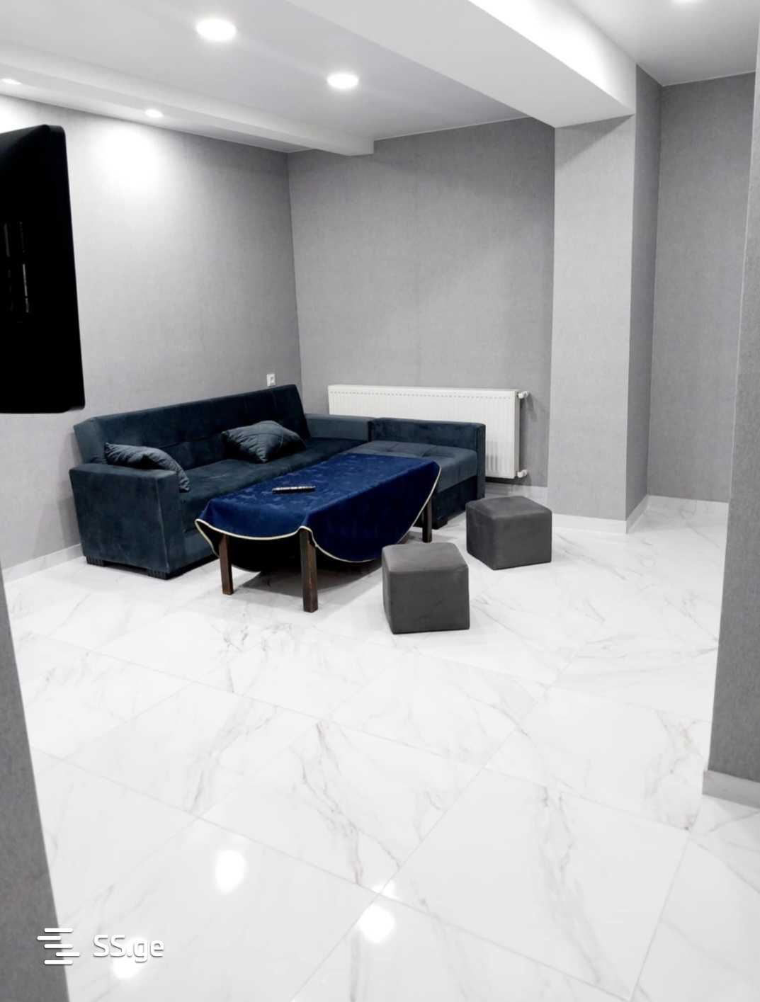2 Room Flat Daily Rent. Digomi view 9