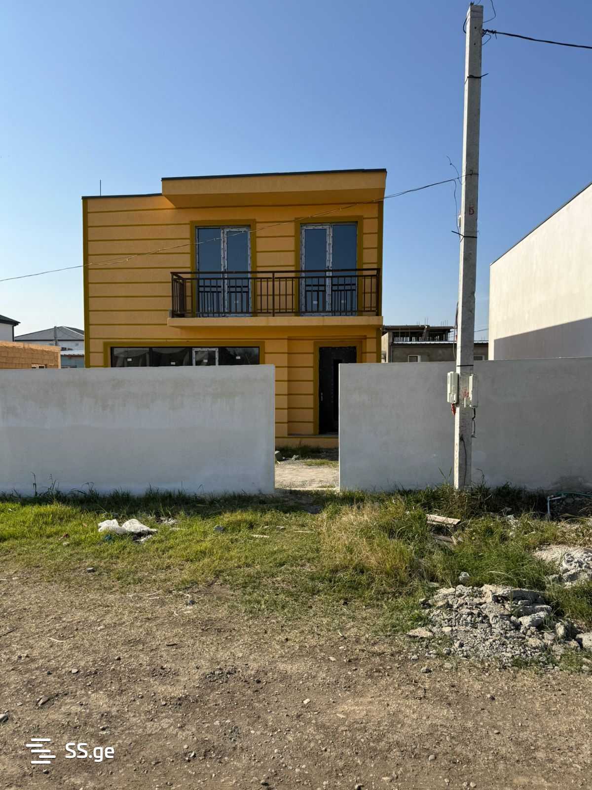 6 Room Private House For Sale, 1 of 4