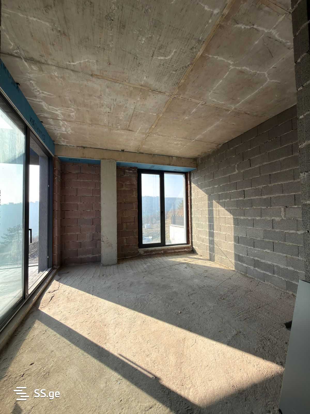 6 Room Private House For Sale view 15