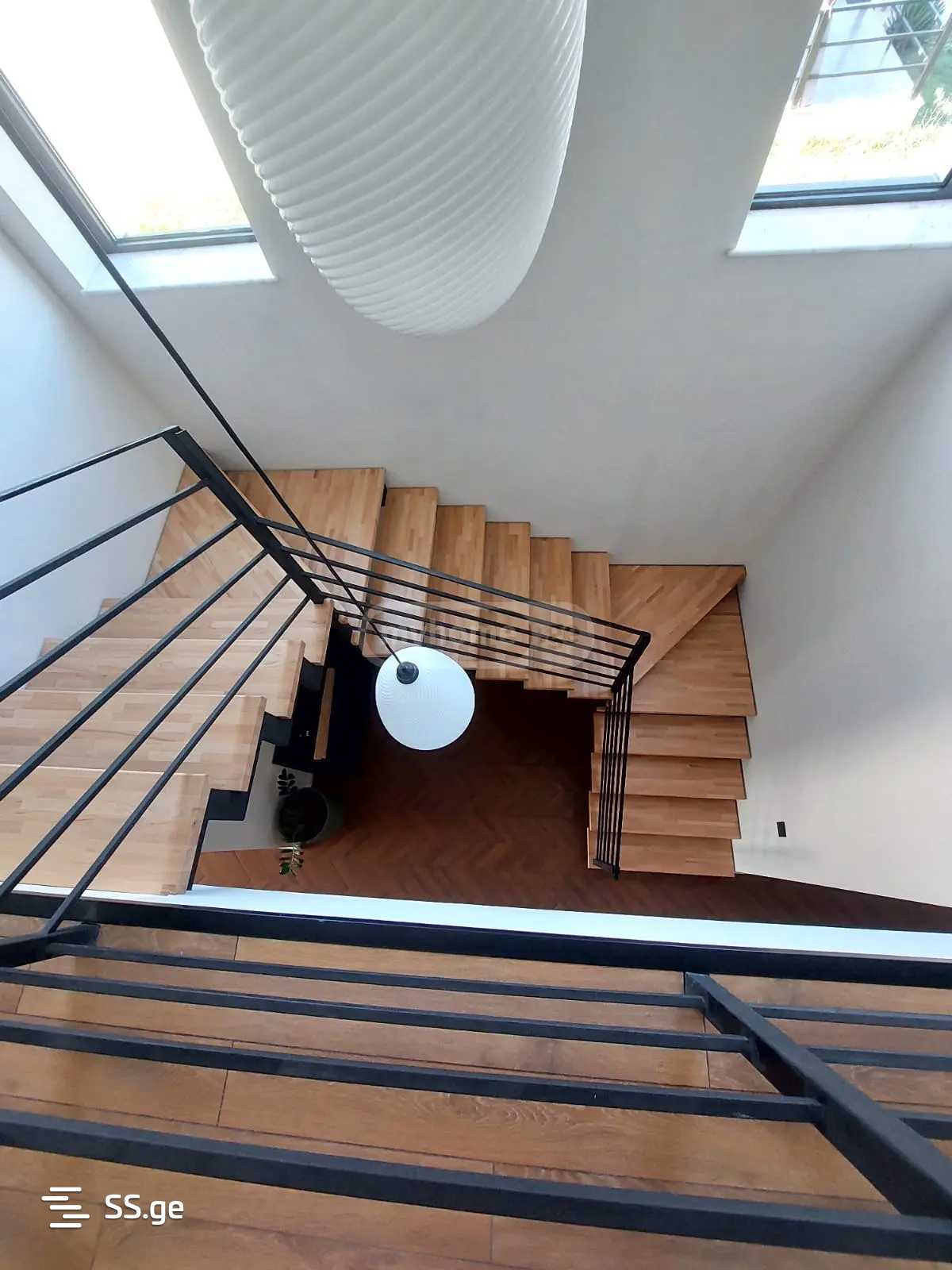 7 Room Private House For Rent. Misaktsieli view 3