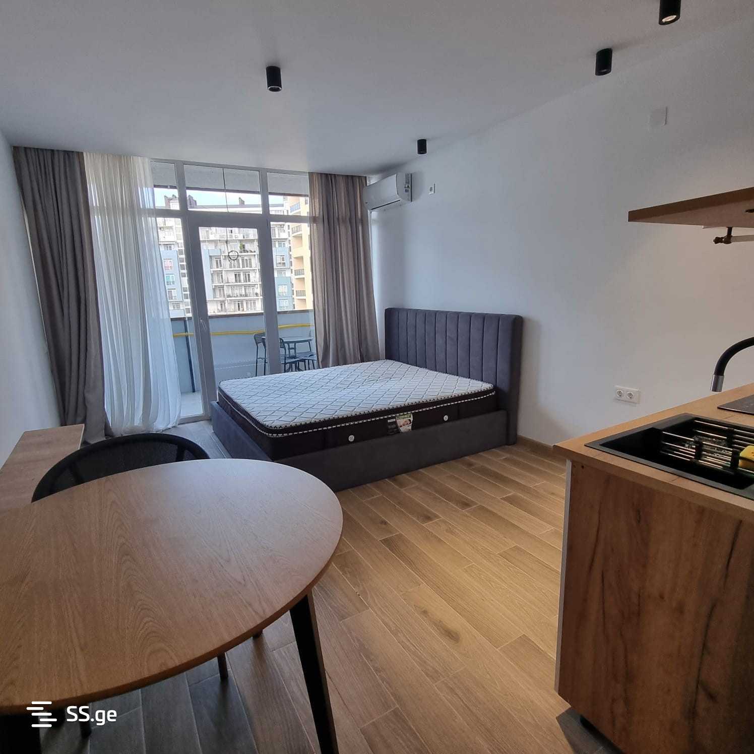 1 Room Flat For Sale view 2
