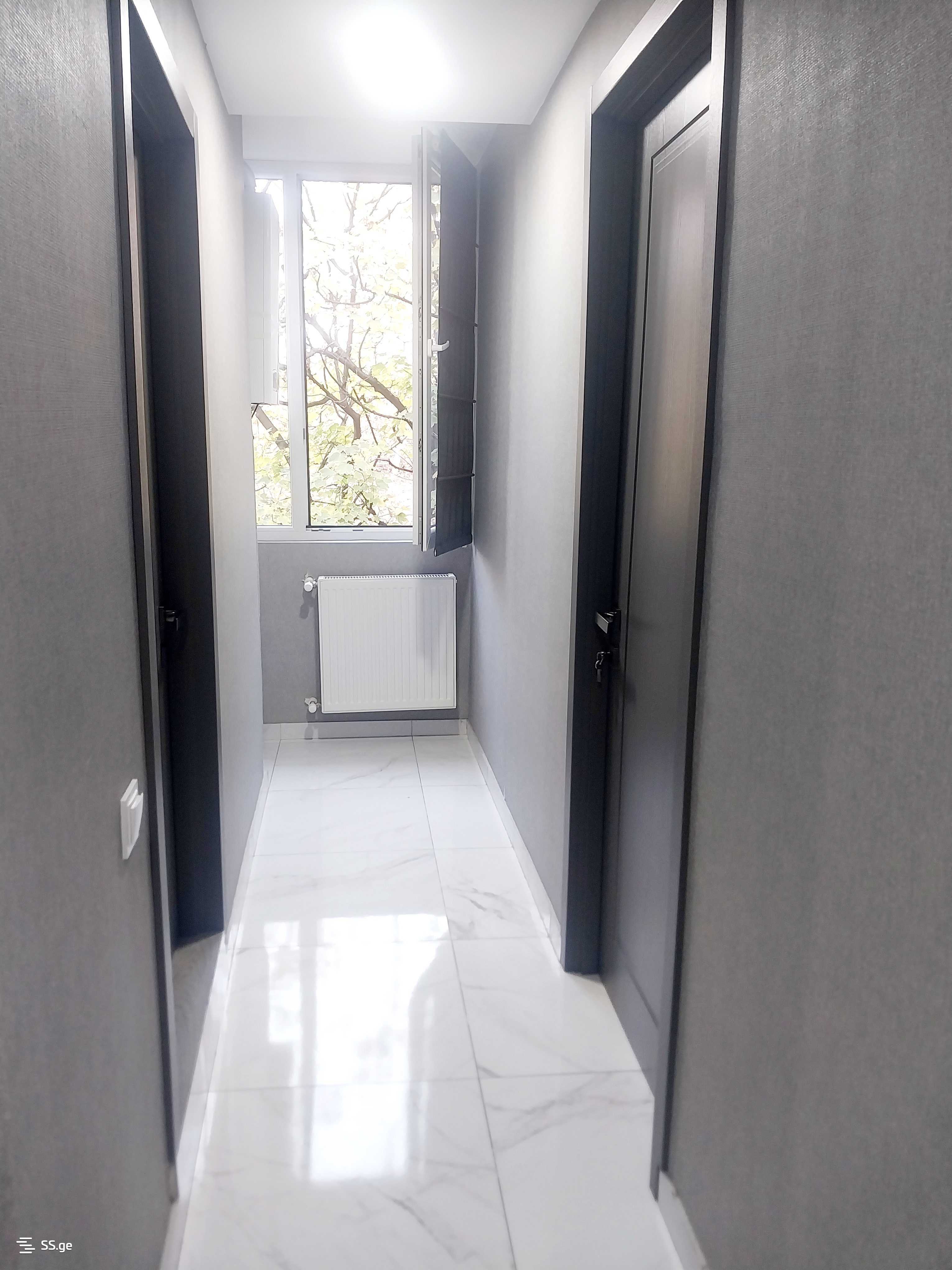 2 Room Flat Daily Rent. Digomi view 10