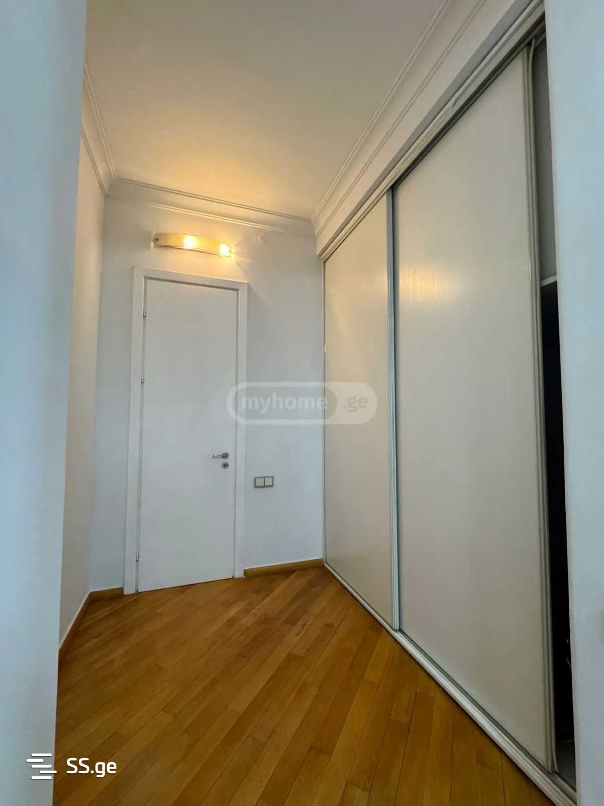 Commercial Space For Rent. Mtatsminda, 4 of 12