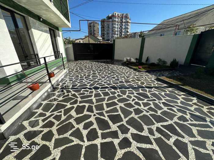 https://static.ss.ge/20251201/18_ed40eefe-df48-4f88-b99a-81940b44560b_Thumb.jpg