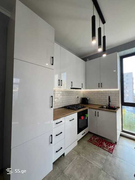 https://static.ss.ge/20251201/9_3ef18a99-4549-4109-9852-fd2f092b87fd_Thumb.jpg