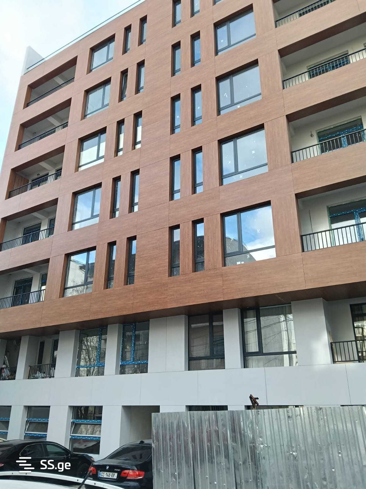 4 Room Flat For Sale, 1 of 4