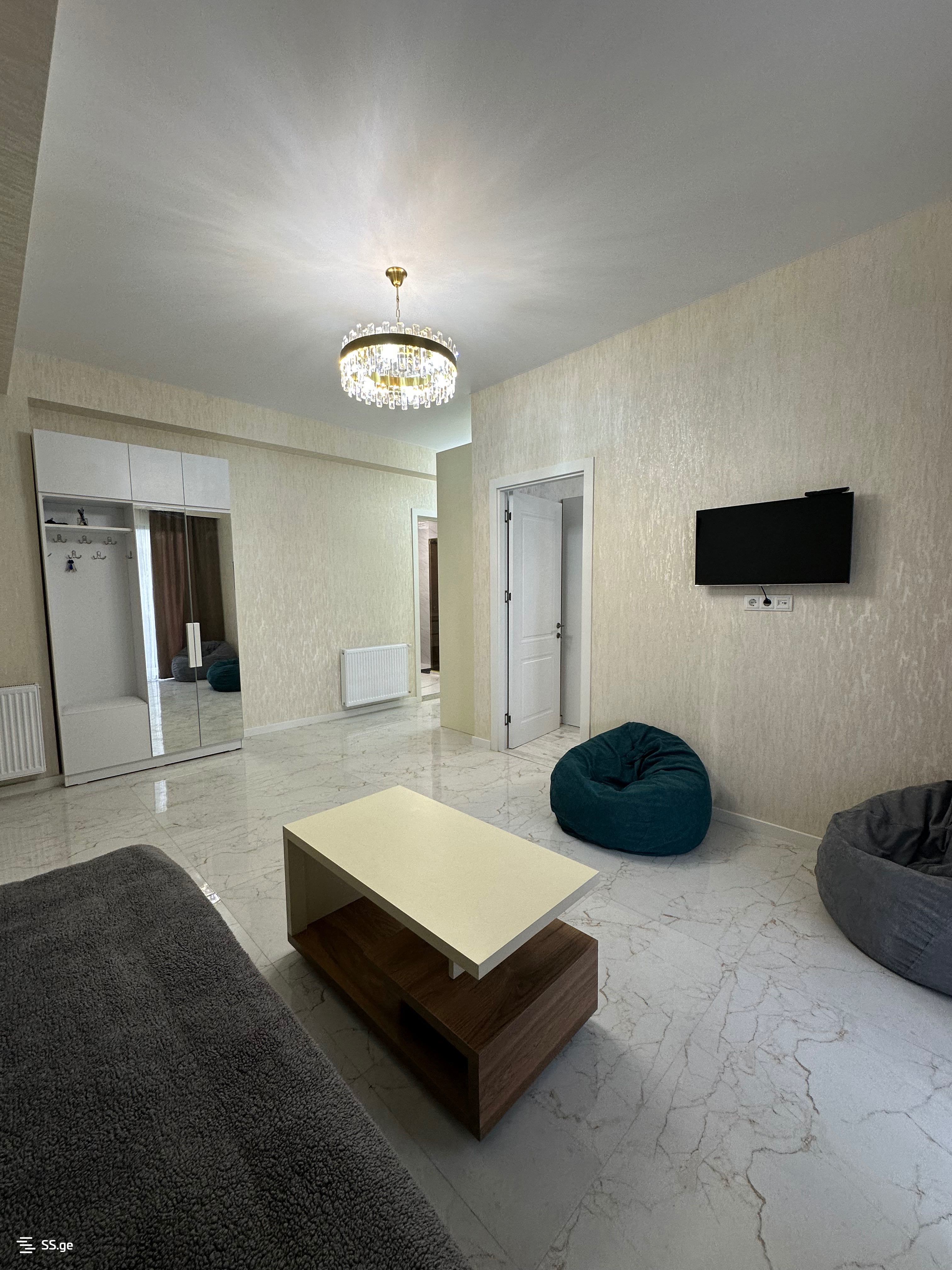 2 room Flat Daily rent. Didi digomi - Więcej