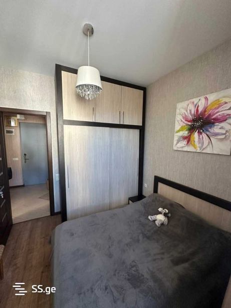 https://static.ss.ge/20251202/1_7b568222-f340-4579-ad2d-5a83afcdad06_Thumb.jpg