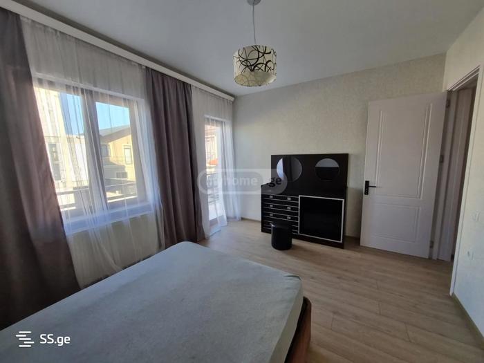 https://static.ss.ge/20251202/2_5d1a7bc0-f6d6-4860-ade6-4ed307e46bc2_Thumb.jpg