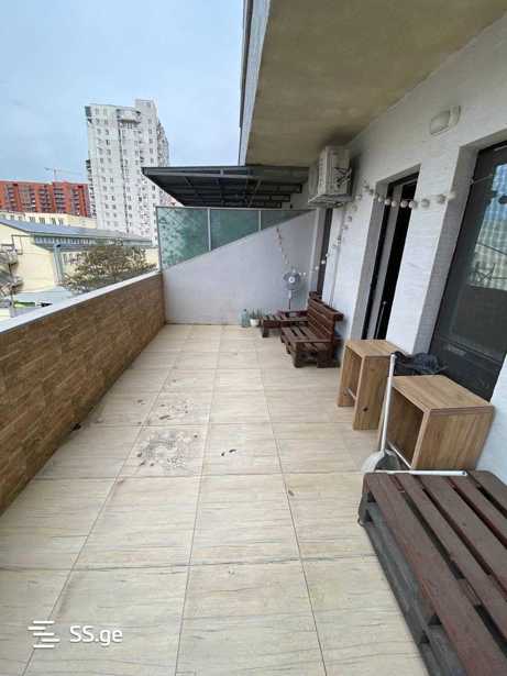 https://static.ss.ge/20251203/2_5e98c8db-c806-479e-b3f5-fd2b95f52293_Thumb.jpg