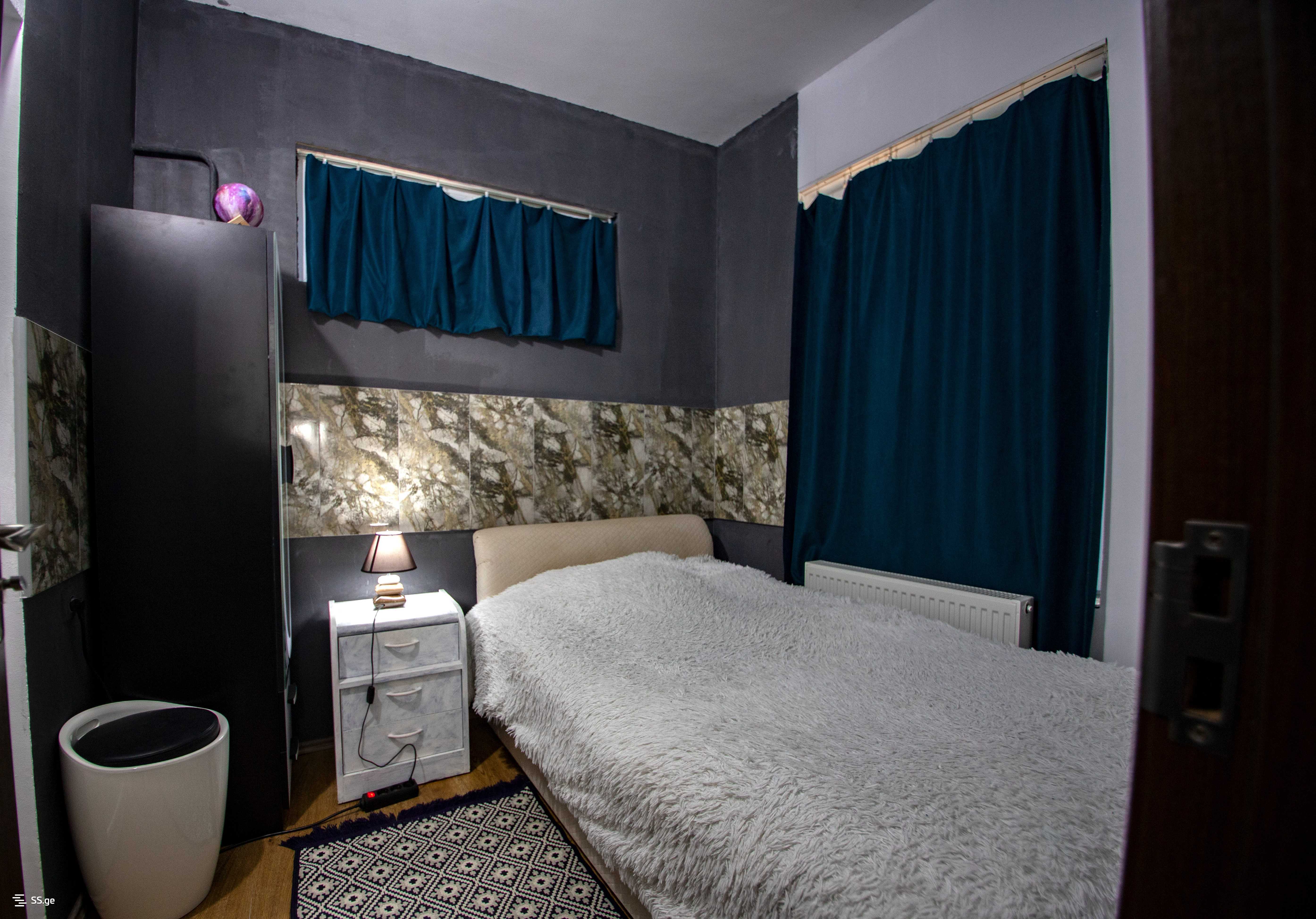 7 Room Private House For Sale view 12