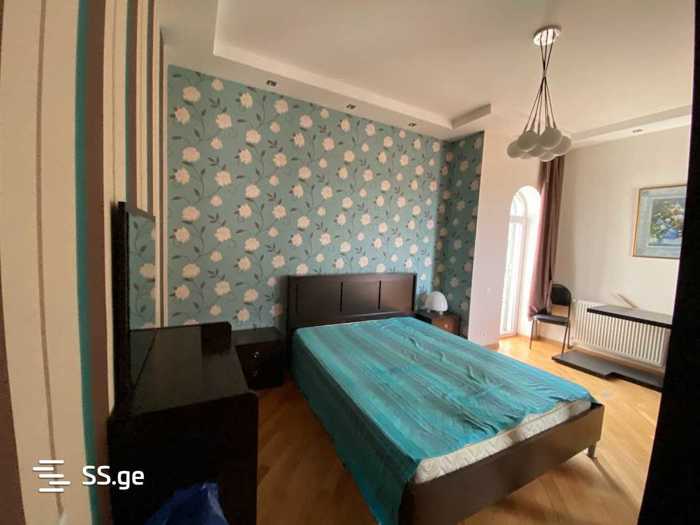 https://static.ss.ge/20251205/4_460ee04e-6b5b-444a-a94e-50193952bf89_Thumb.jpg