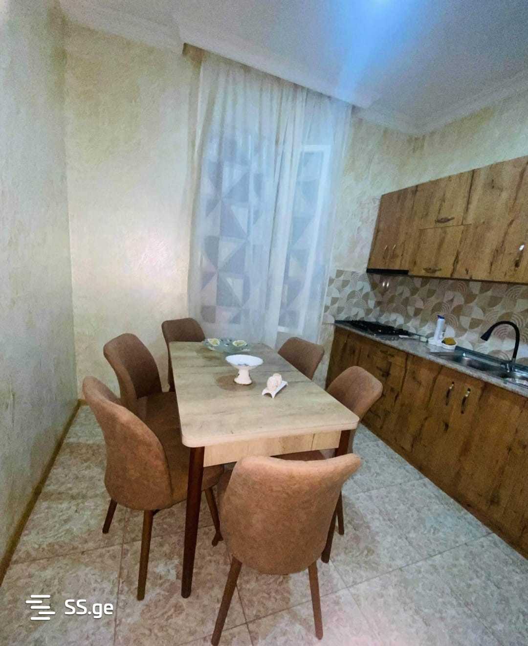 5 Room Private House For Sale view 8