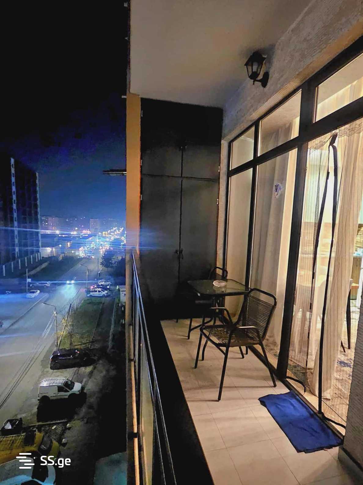 3 Room Flat Daily Rent. Rustavi view 4