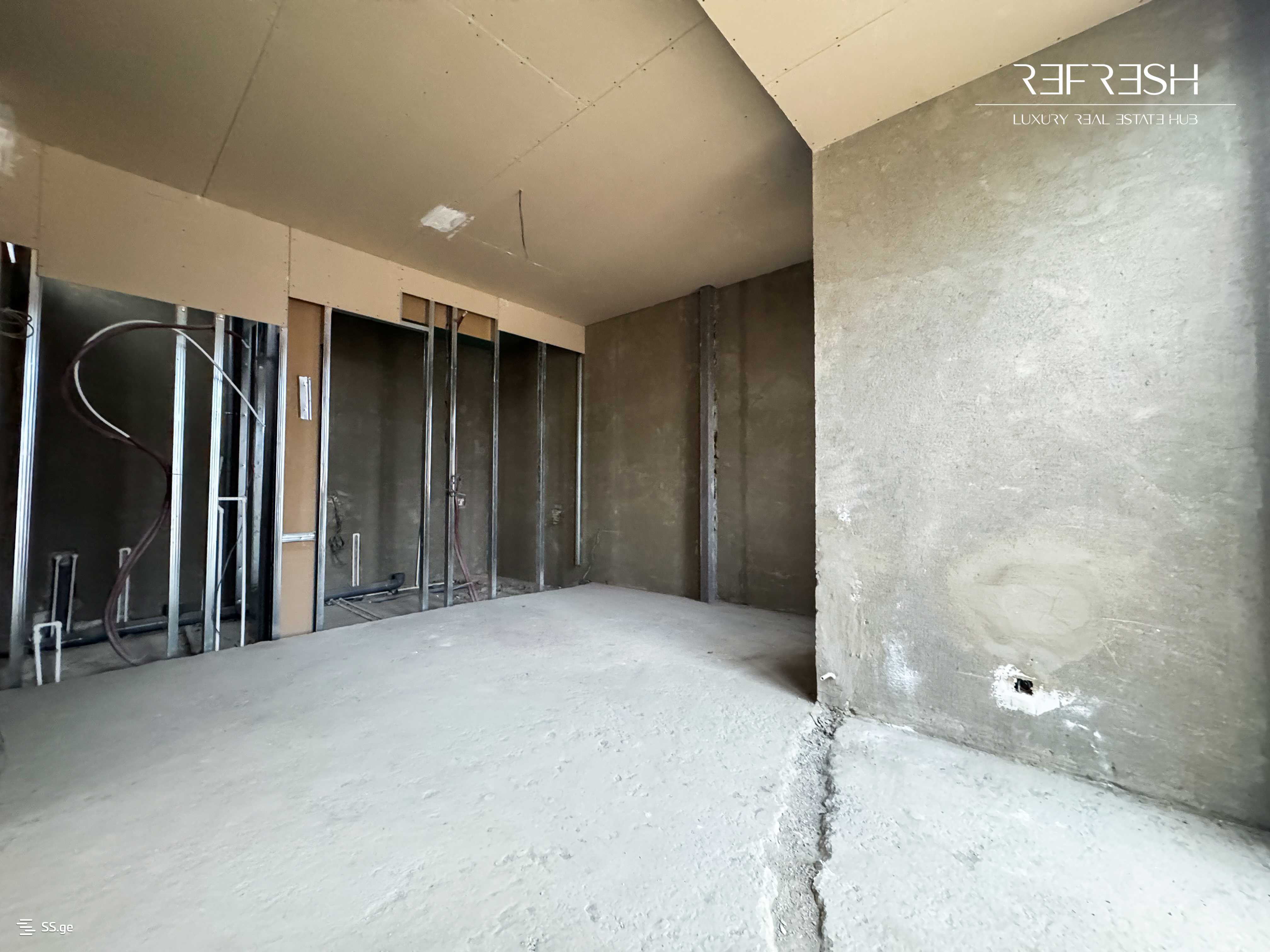 Hotel For Sale. Vera view 11