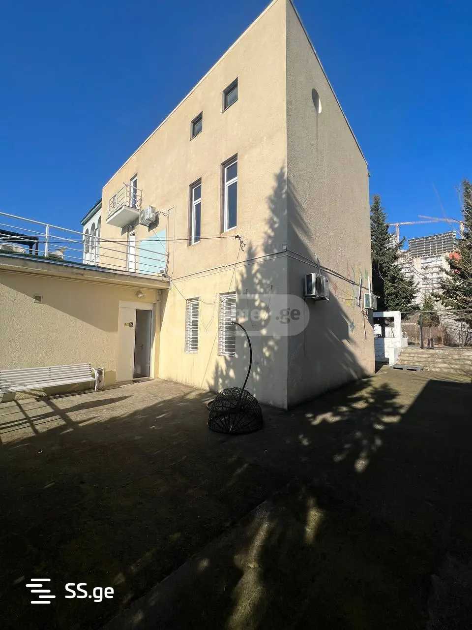 6 Room Private House For Rent. Saburtalo view 8