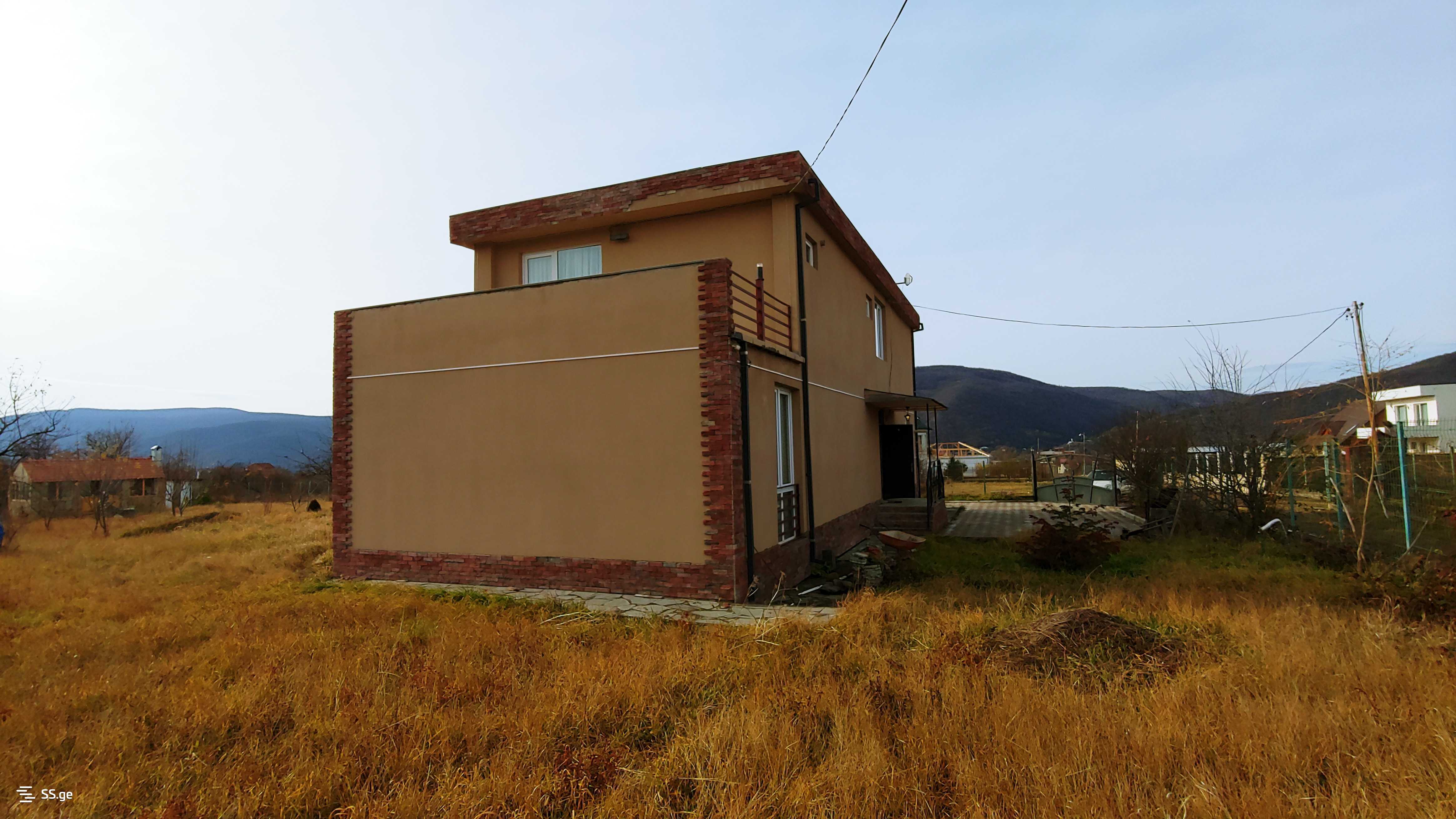 იყიდება 8 ოთახიანი აგარაკი ბულაჩაურში - სურათი #33