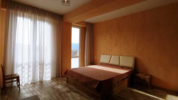 იყიდება 8 ოთახიანი აგარაკი ბულაჩაურში - სურათი #8