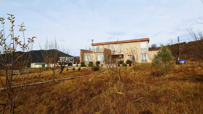 იყიდება 8 ოთახიანი აგარაკი ბულაჩაურში - სურათი #36