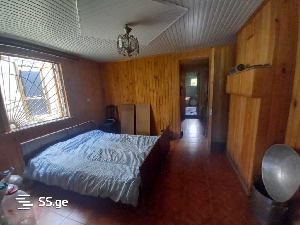 5 Room Private House For Sale view 9