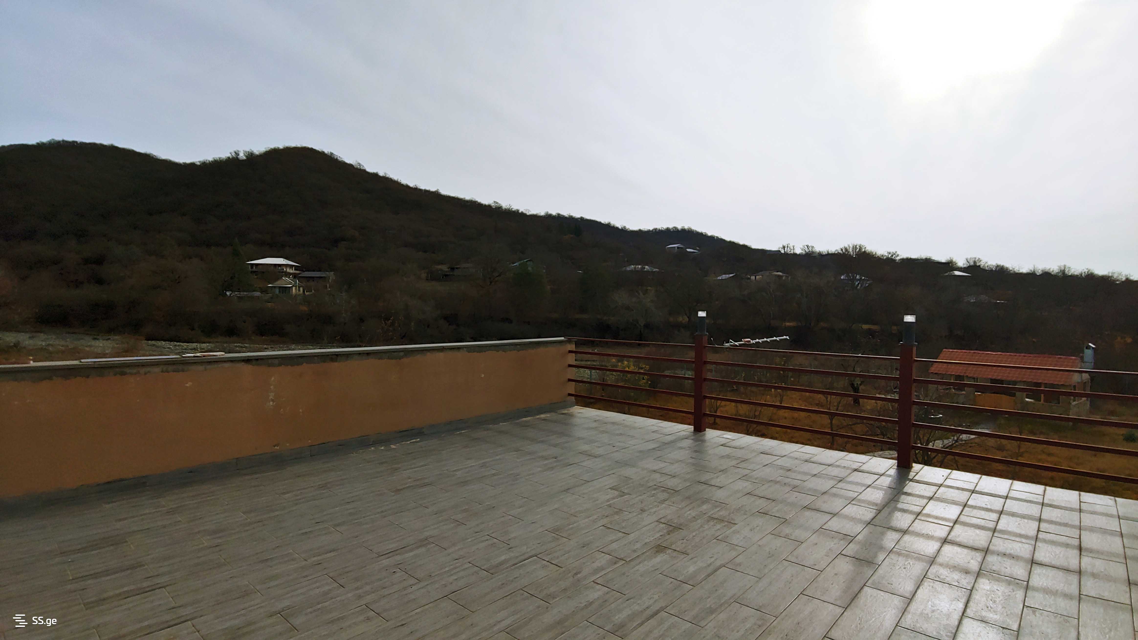 იყიდება 8 ოთახიანი აგარაკი ბულაჩაურში - სურათი #19